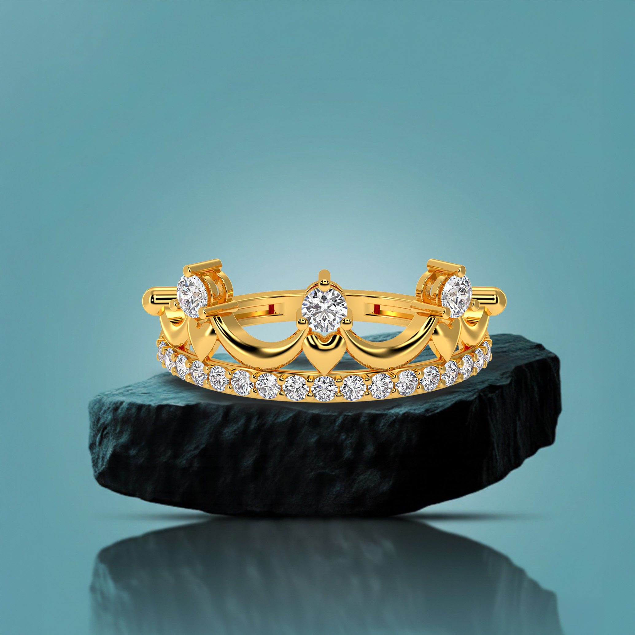 Golden Empress Pointed Ring
